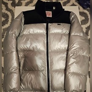 Levi's puffer jacket!